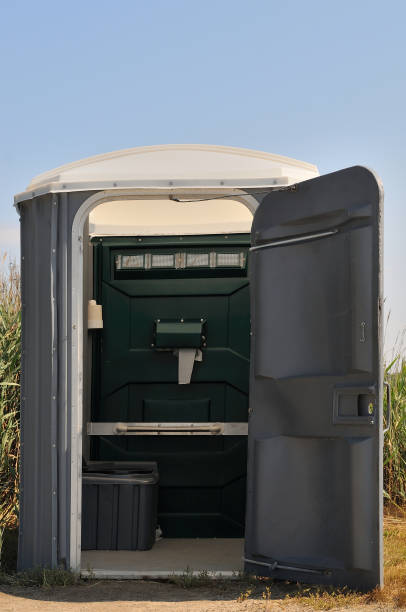 Best Portable bathroom rental  in Swartz Creek, MI